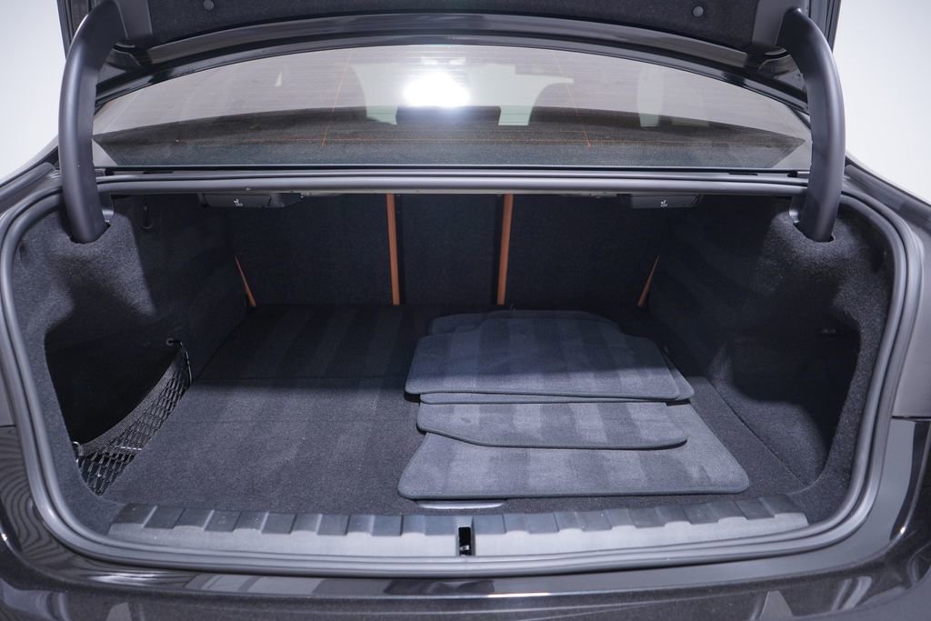 Used 2022 BMW 330e w/ Premium Package image 23