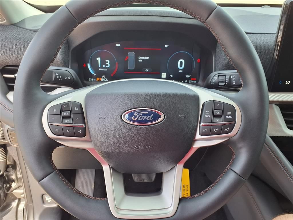 New 2026 Ford Explorer Active w/ Active Comfort Package RWD image 15