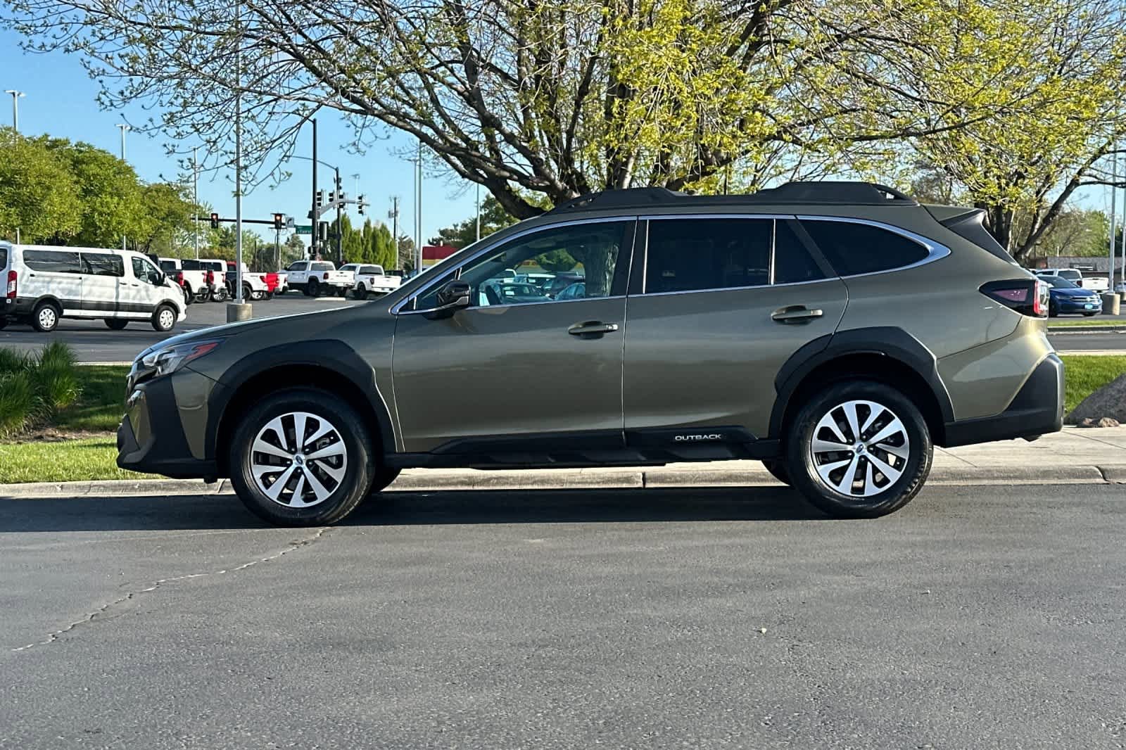 Used 2024 Subaru Outback Onyx Edition AWD/4WD image 5