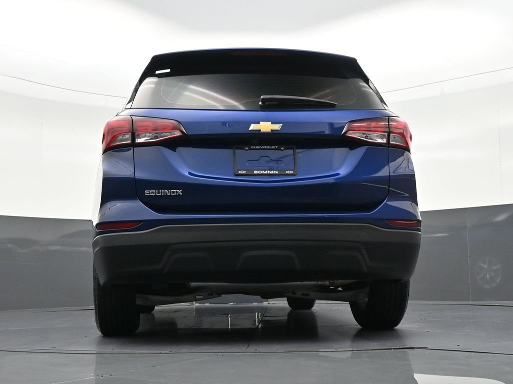 Used 2022 Chevrolet Equinox LS image 32