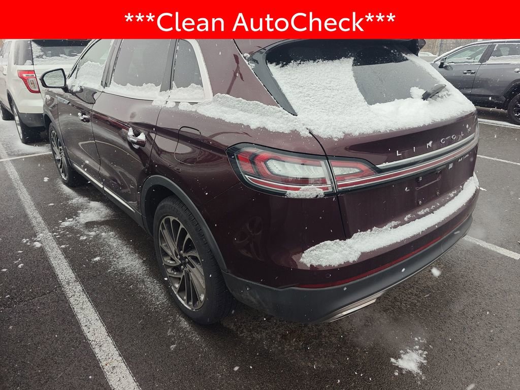 Used 2020 Lincoln Nautilus Reserve w/ Equipment Group 201A image 4