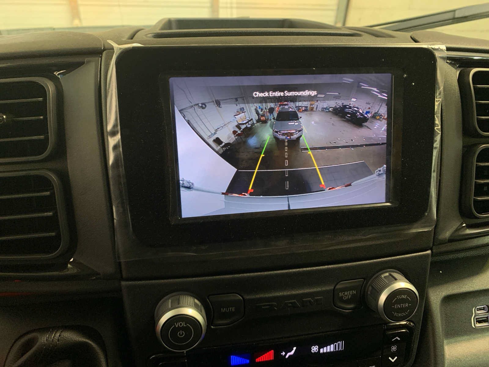 New 2026 RAM ProMaster 2500 w/ Convenience Group FWD image 11