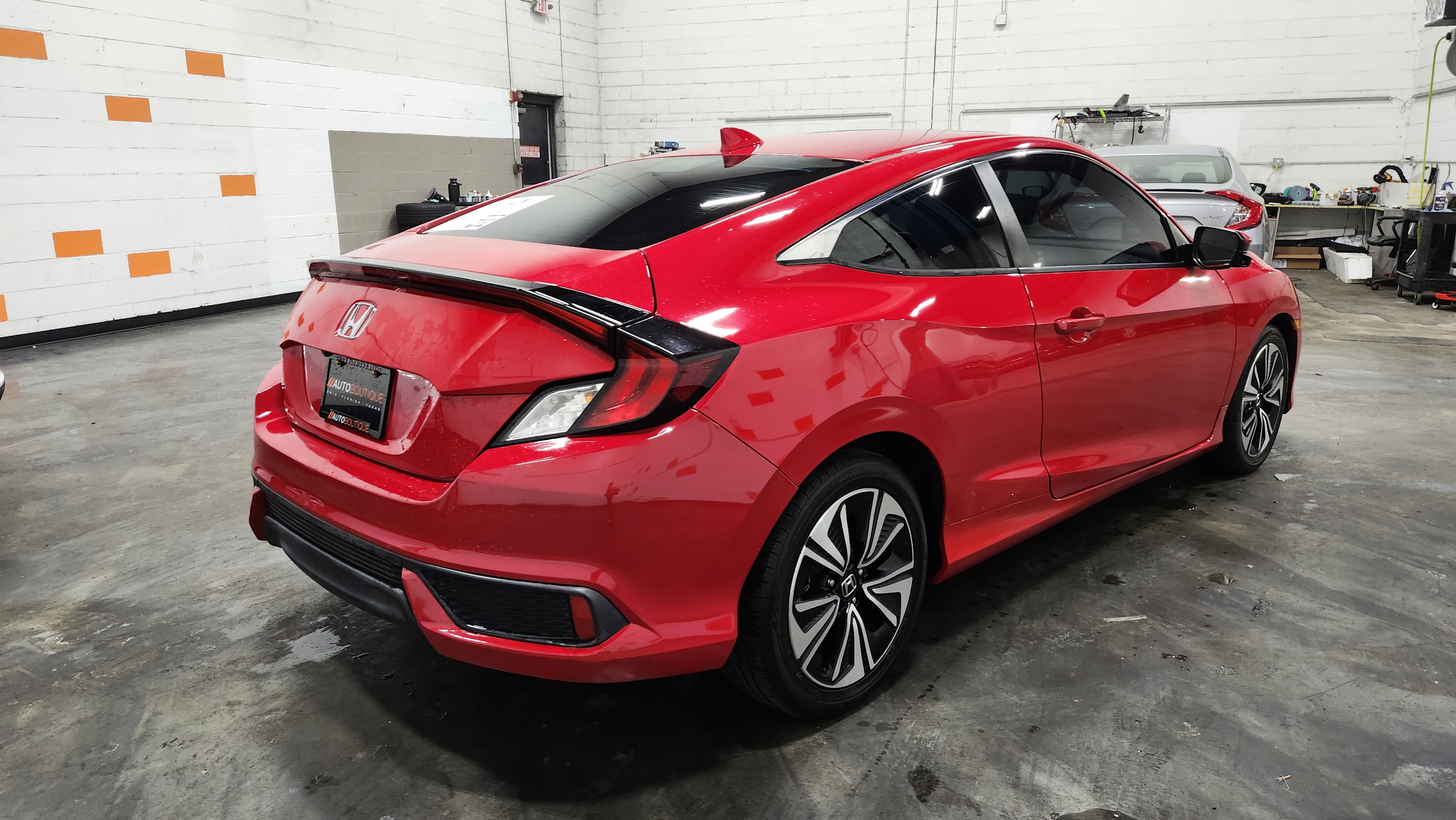 Used 2018 Honda Civic EX-T image 17