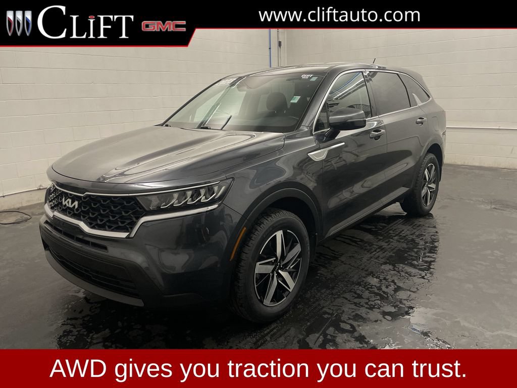 Used 2023 Kia Sorento LX