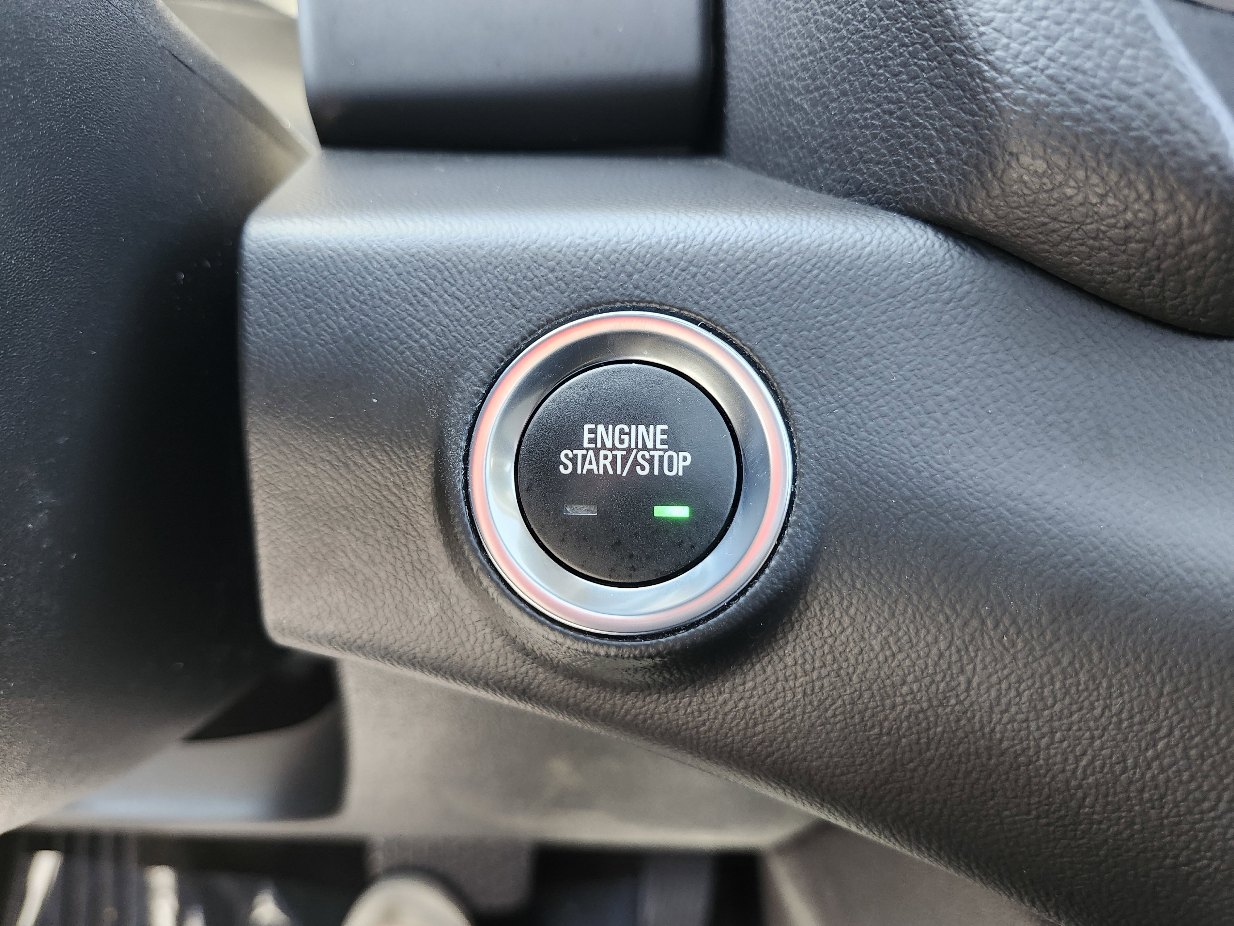Used 2022 GMC Terrain AT4 w/ Infotainment Package II AWD/4WD image 8