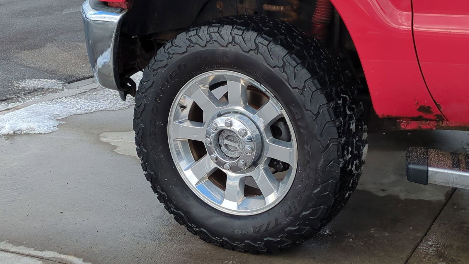 Used 2012 Ford F350 Lariat w/ Chrome Pkg image 13