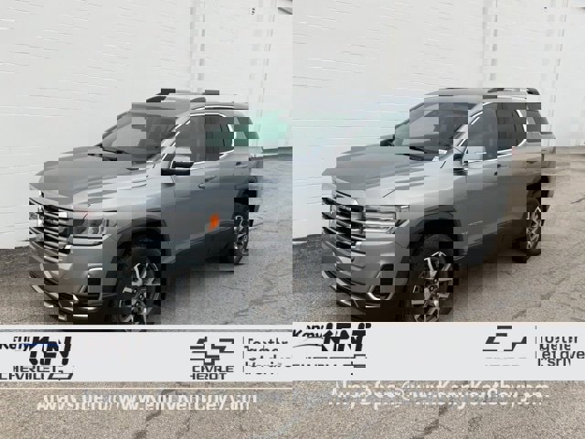 Used 2023 GMC Acadia SLE w/ Driver Convenience Package image 32