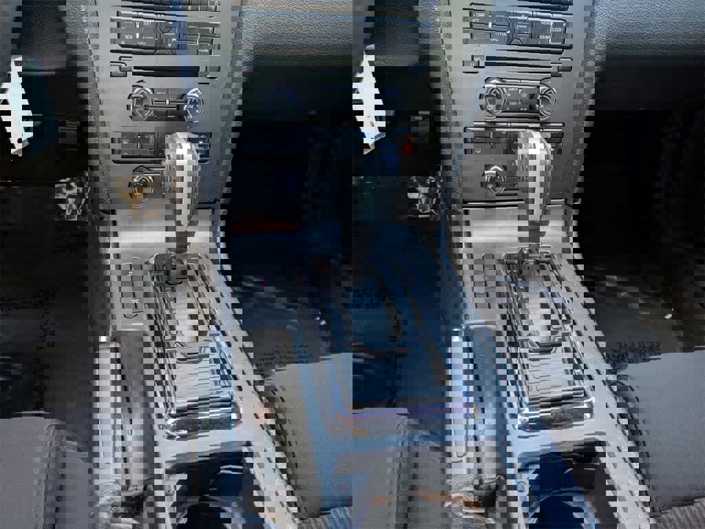 Used 2014 Ford Mustang Coupe image 19