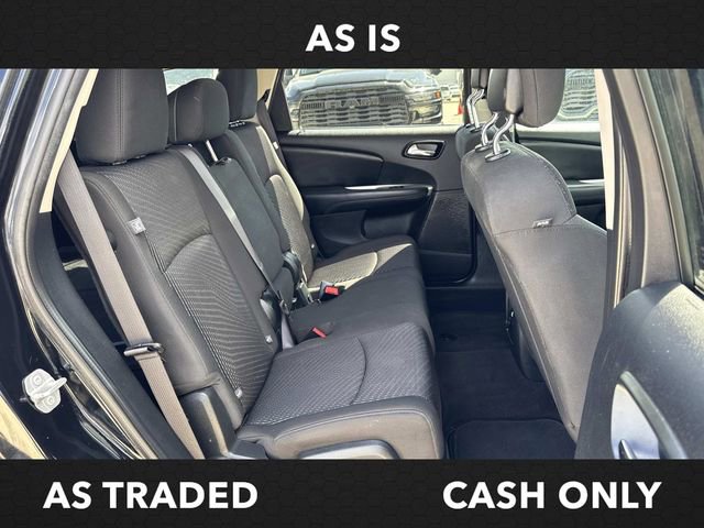 Used 2017 Dodge Journey SE w/ Flexible Seating Group image 10