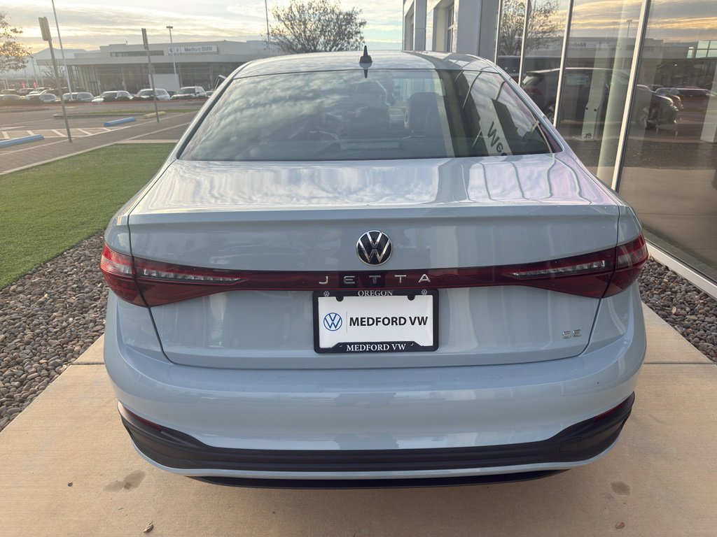 New 2026 Volkswagen Jetta SE image 5