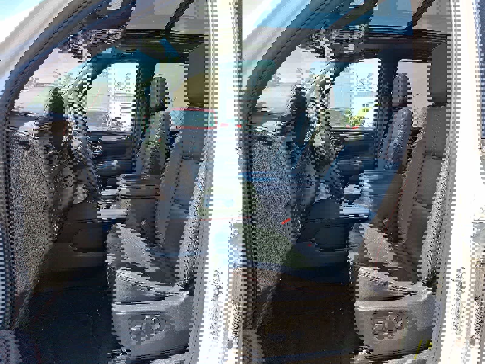 Used 2023 Chevrolet Tahoe RST w/ Luxury Package image 26