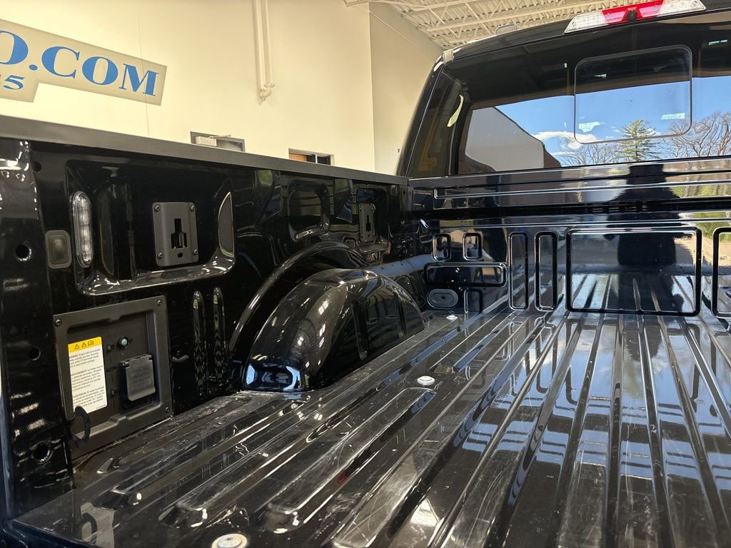 Used 2024 Ford F150 Platinum image 10