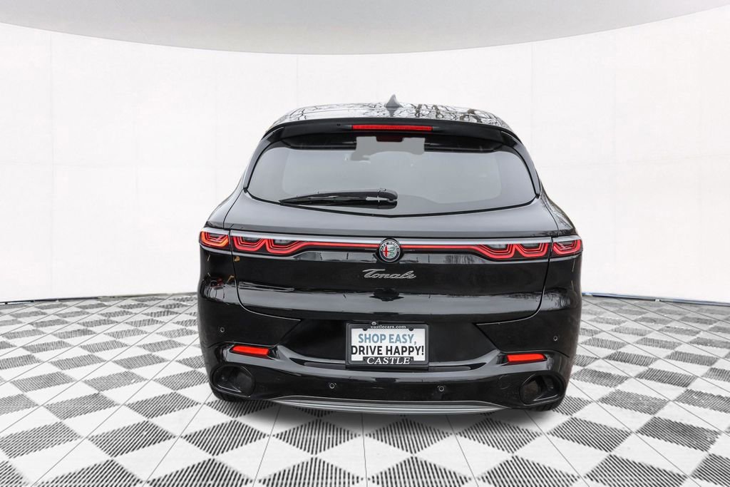 Used 2024 Alfa Romeo Tonale Ti image 8