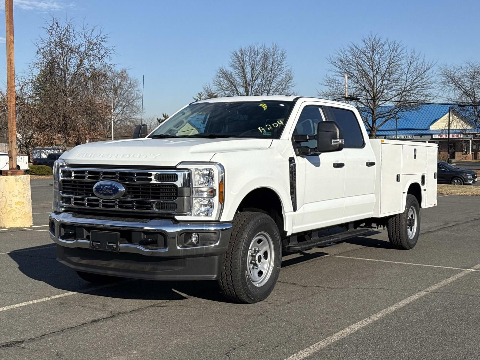 New 2025 Ford F350 XL w/ XL Chrome Package image 7