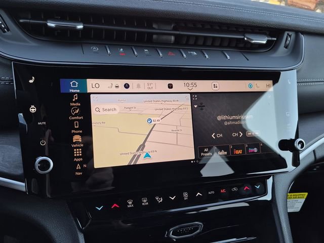 New 2026 Jeep Grand Cherokee Altitude image 17