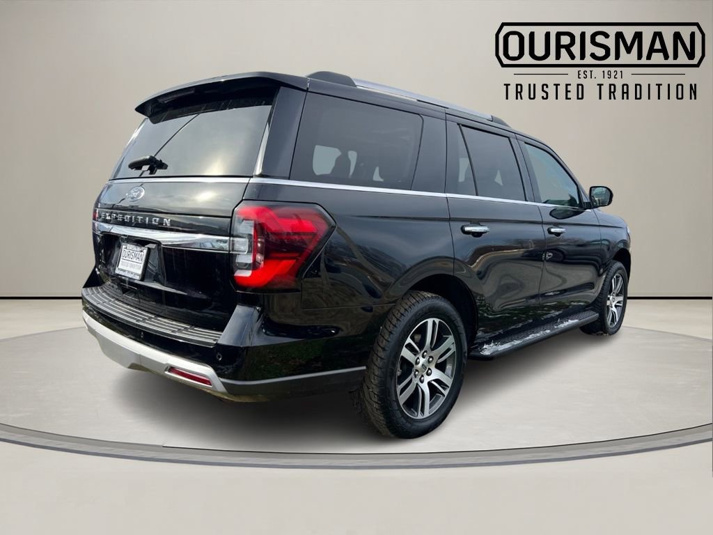 Used 2024 Ford Expedition Limited image 5