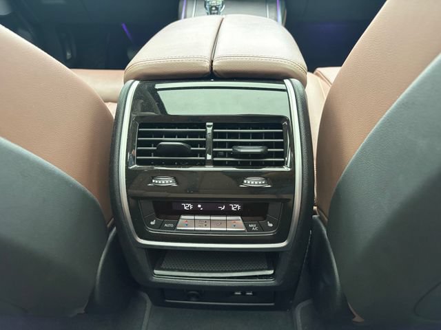 Used 2022 BMW X7 xDrive40i w/ Executive Package AWD/4WD image 10