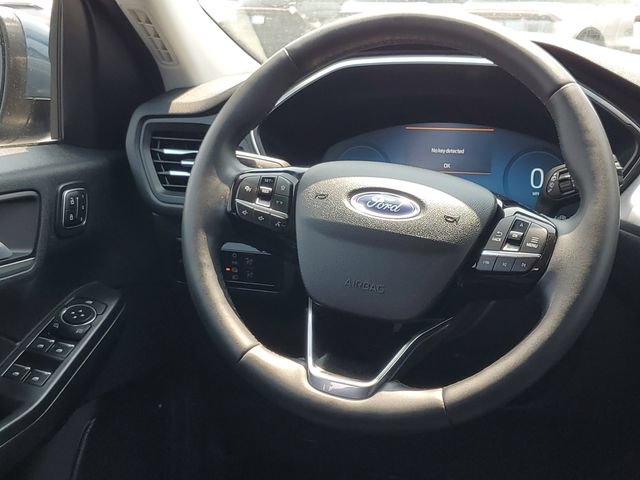 Certified 2023 Ford Escape Platinum AWD/4WD image 30
