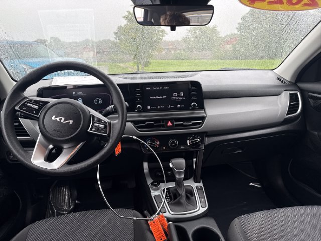 Certified 2024 Kia Seltos LX AWD/4WD image 18