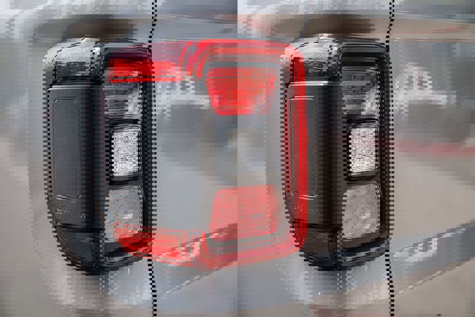 Used 2021 Jeep Gladiator Overland w/ Popular Equipment Package image 7