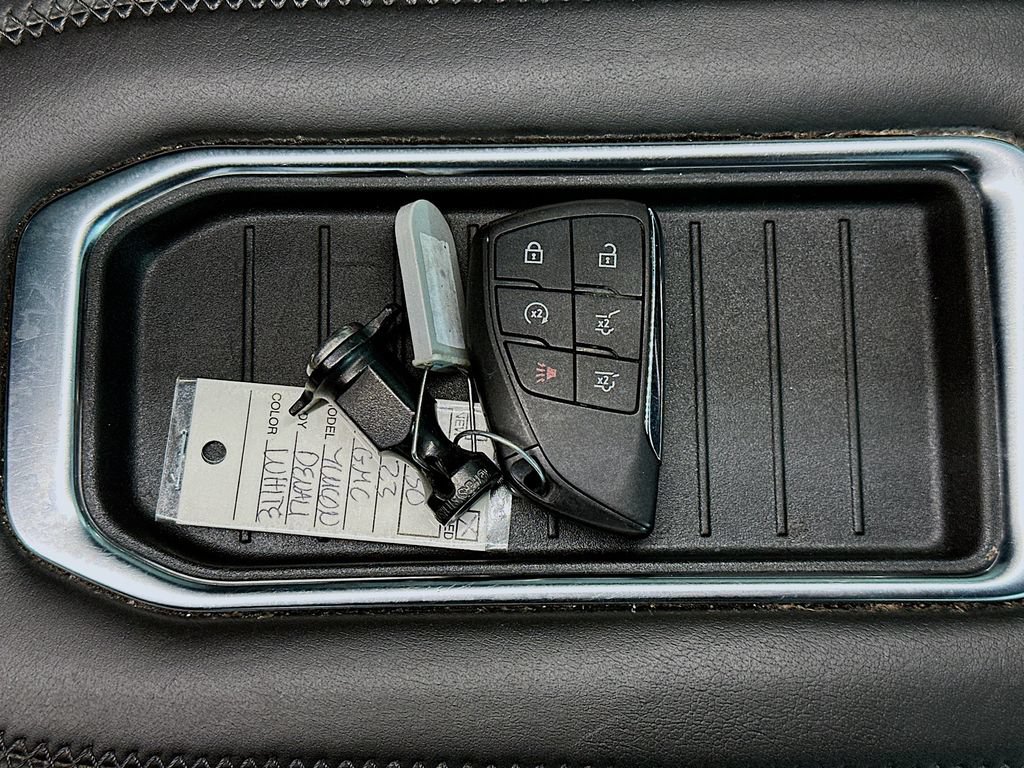 Used 2023 GMC Yukon Denali w/ LPO, Floor Liner Package AWD/4WD image 35