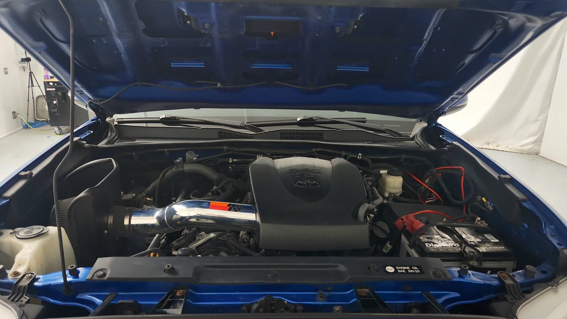 Used 2017 Toyota Tacoma TRD Sport AWD/4WD image 31