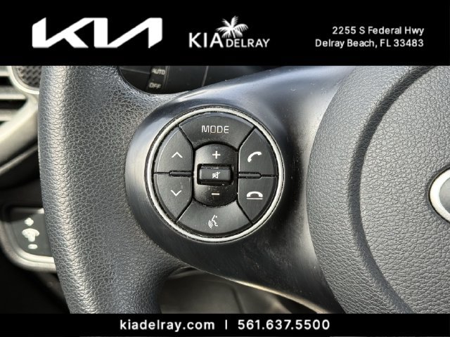 Used 2020 Kia Soul LX FWD image 25