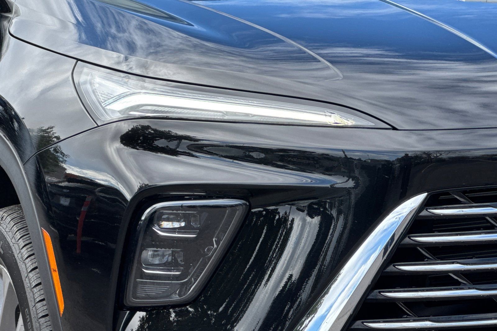 Used 2025 Buick Enclave Preferred image 43