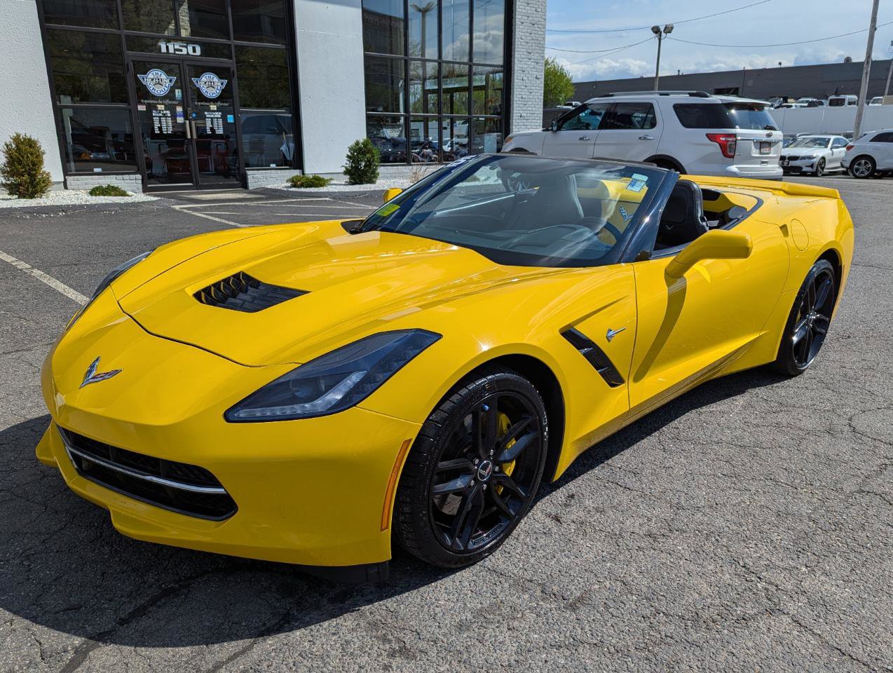 Used 2015 Chevrolet Corvette Stingray Convertible w/ 2LT Preferred Equipment Group RWD image 37