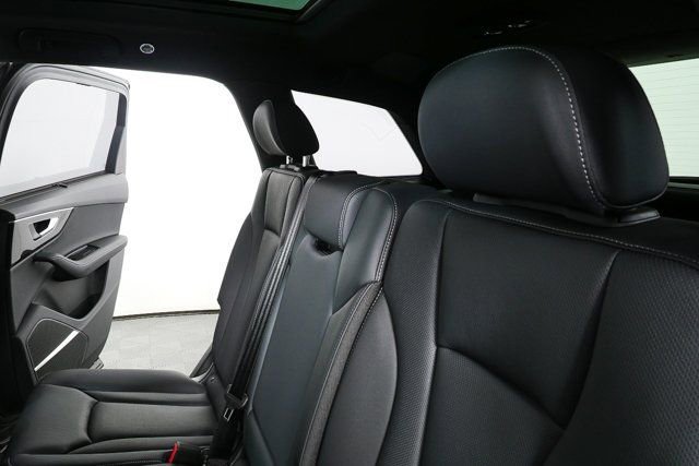 New 2026 Audi Q7 2.0T Premium Plus AWD/4WD image 23
