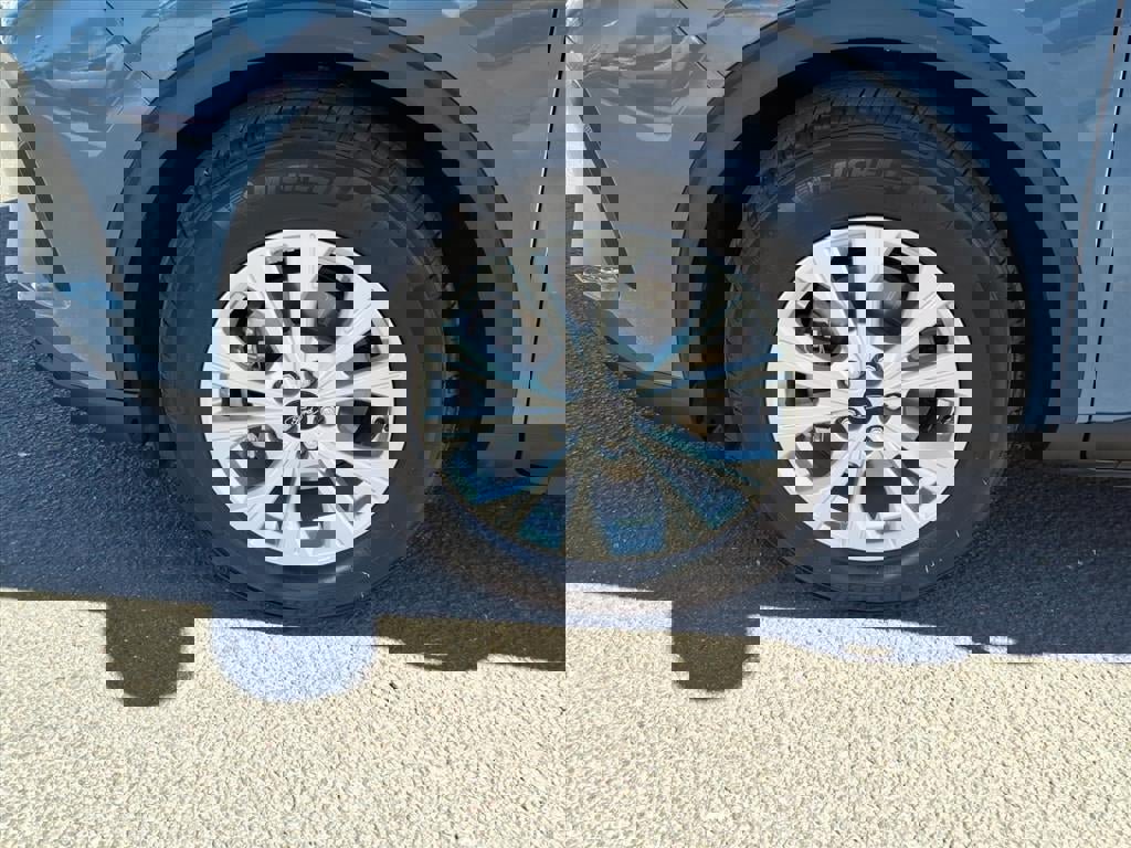 Certified 2023 Ford Escape Active image 9