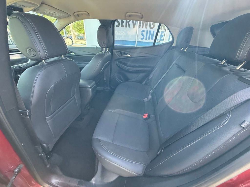 Used 2020 Buick Encore GX Select w/ Sport Touring Package FWD image 28