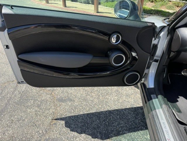 Used 2009 MINI Cooper S FWD image 33