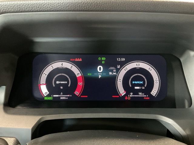 Used 2025 Toyota Tacoma TRD Sport w/ TRD Sport Upgrade Package image 14