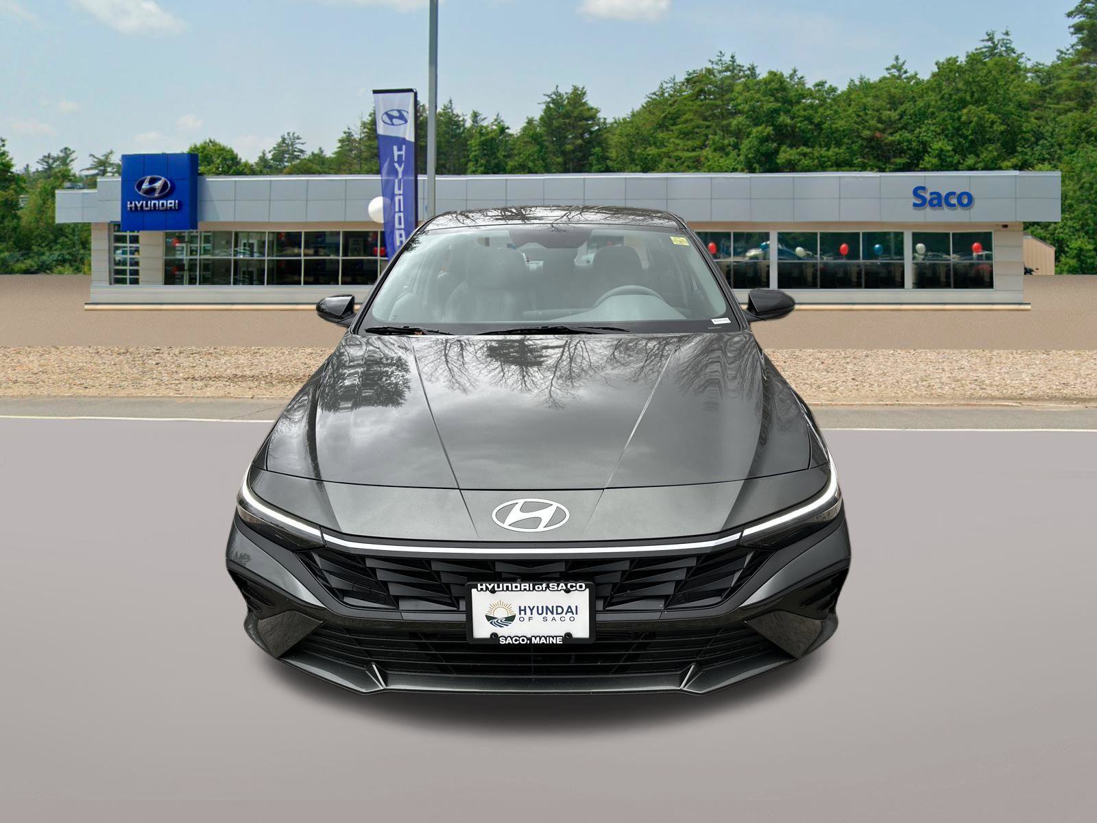 New 2025 Hyundai Elantra SEL image 3