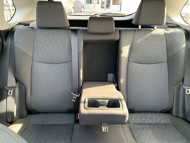 Used 2025 Toyota RAV4 XLE w/ Convenience Package image 31