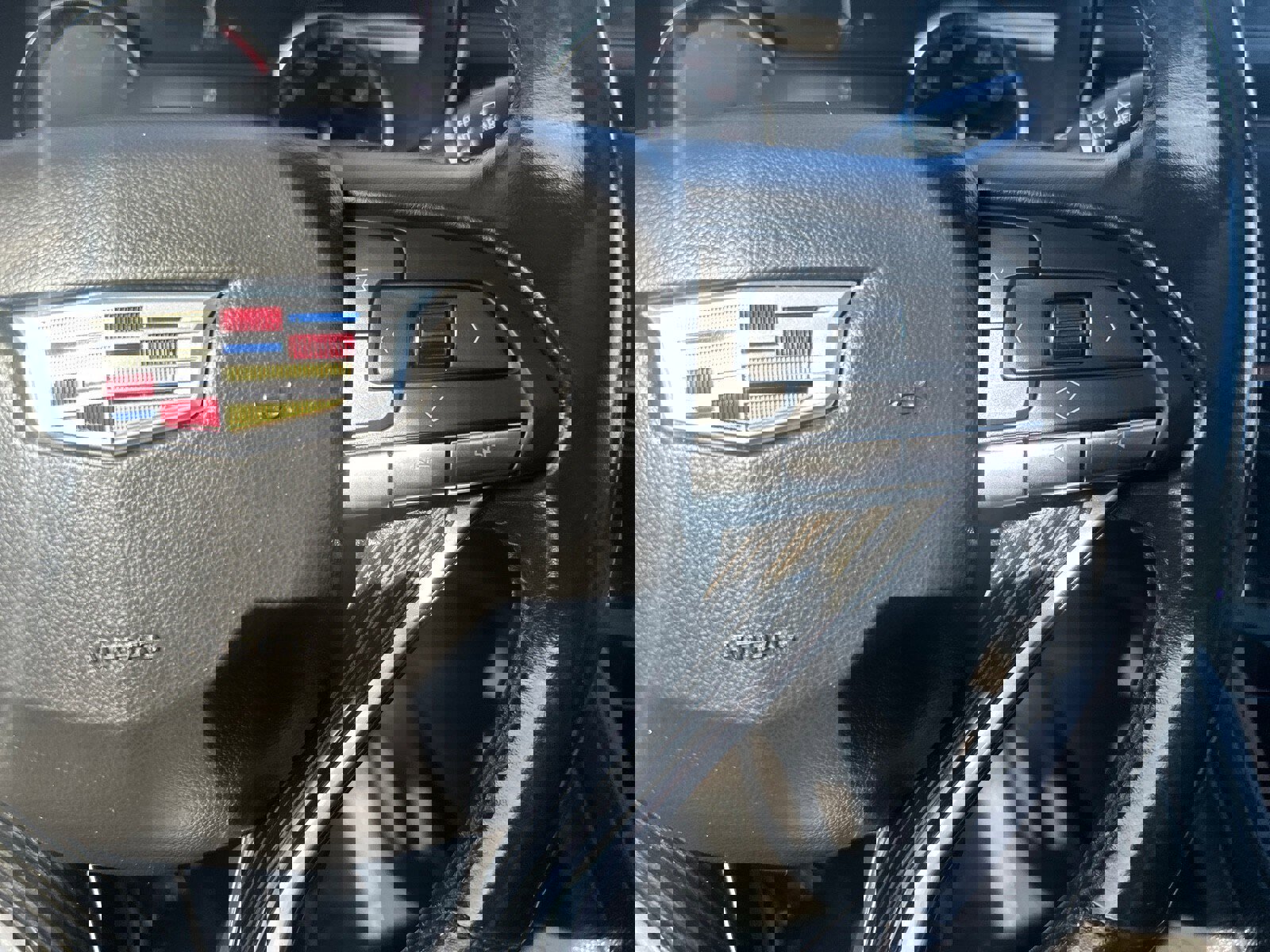 Used 2022 Cadillac XT6 Premium Luxury image 25