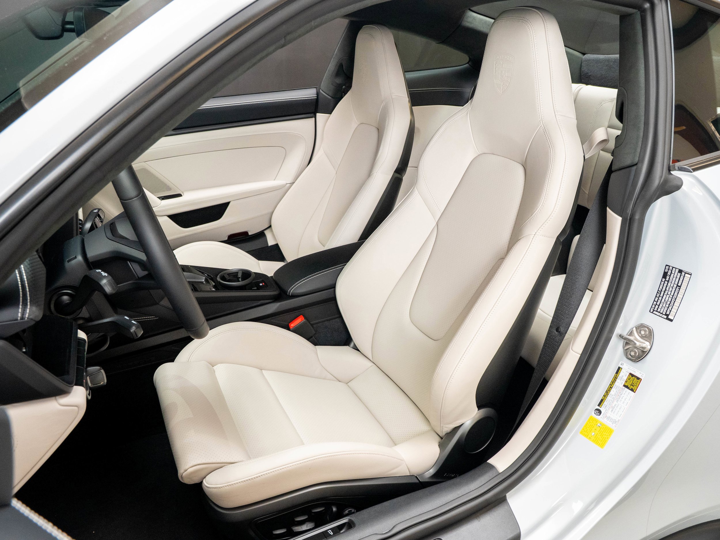 Certified 2026 Porsche 911 GT3 RWD image 5