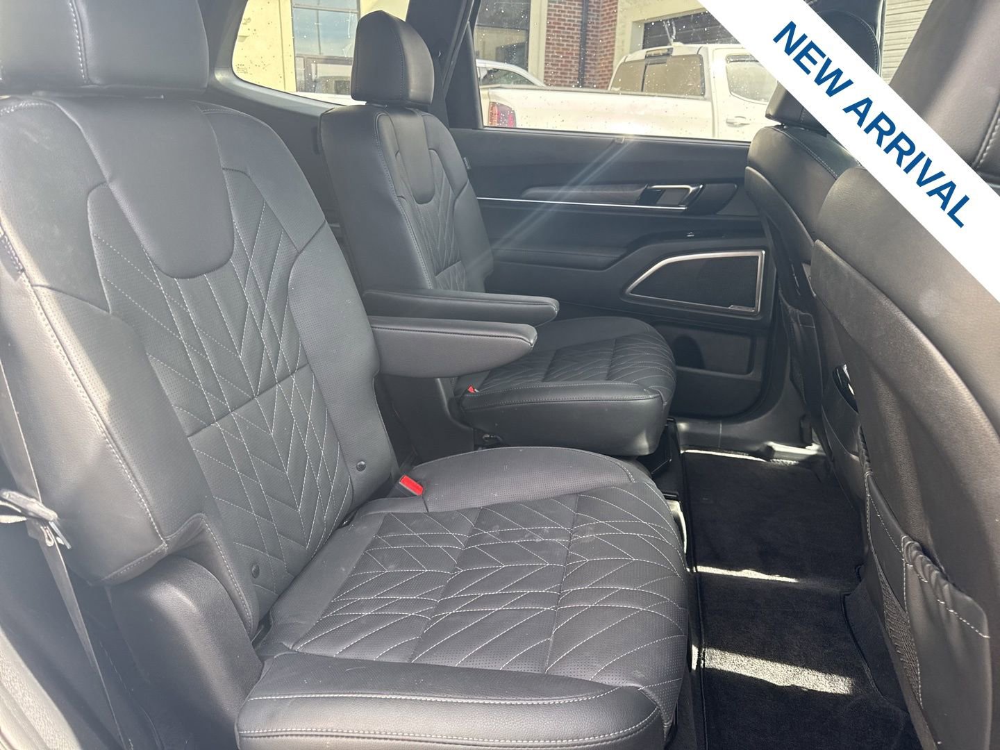 Used 2024 Kia Telluride EX X-Line image 11