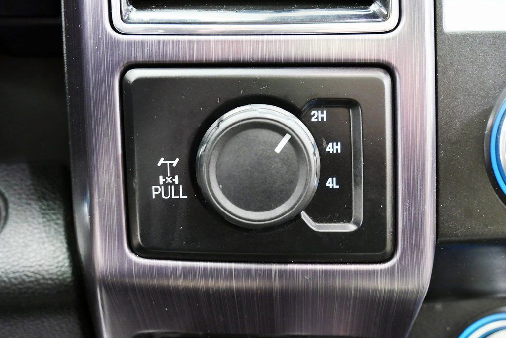 Used 2020 Ford F250 Limited w/ FX4 Off-Road Package image 31