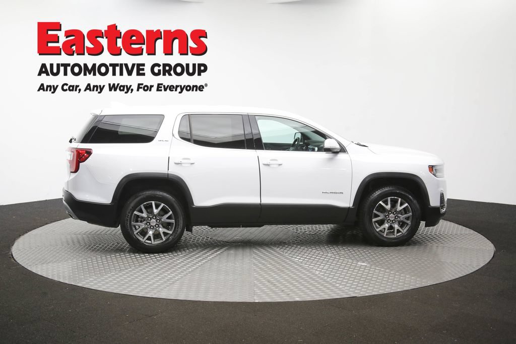 Used 2023 GMC Acadia SLE FWD image 41