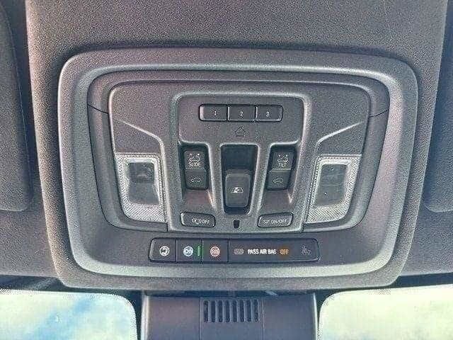 Used 2022 GMC Sierra 1500 AT4X image 38