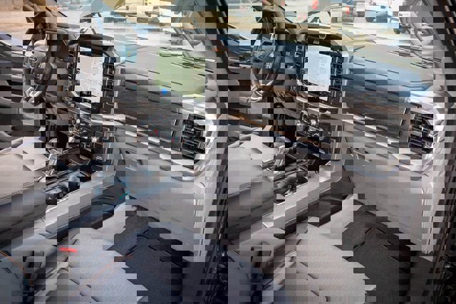 New 2025 Ford F150 Lariat w/ Equipment Group 501A Mid image 33