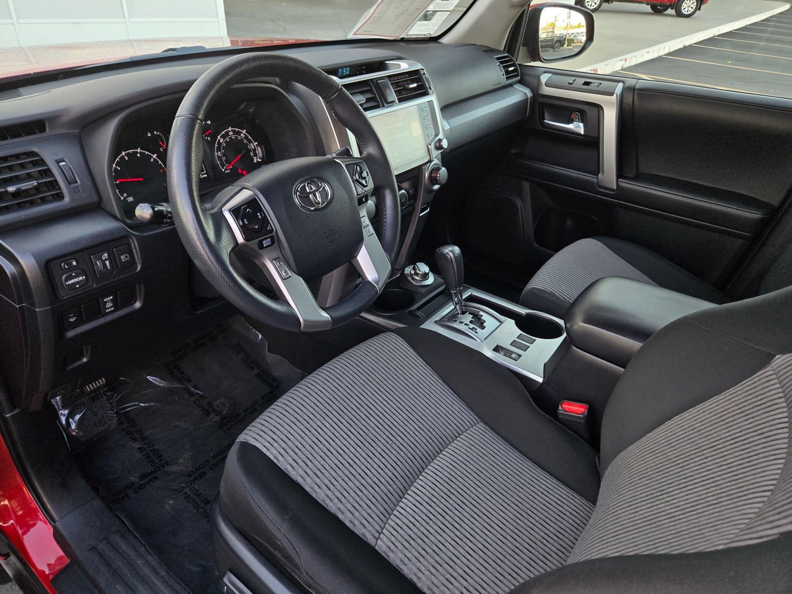 Certified 2021 Toyota 4Runner SR5 AWD/4WD image 8
