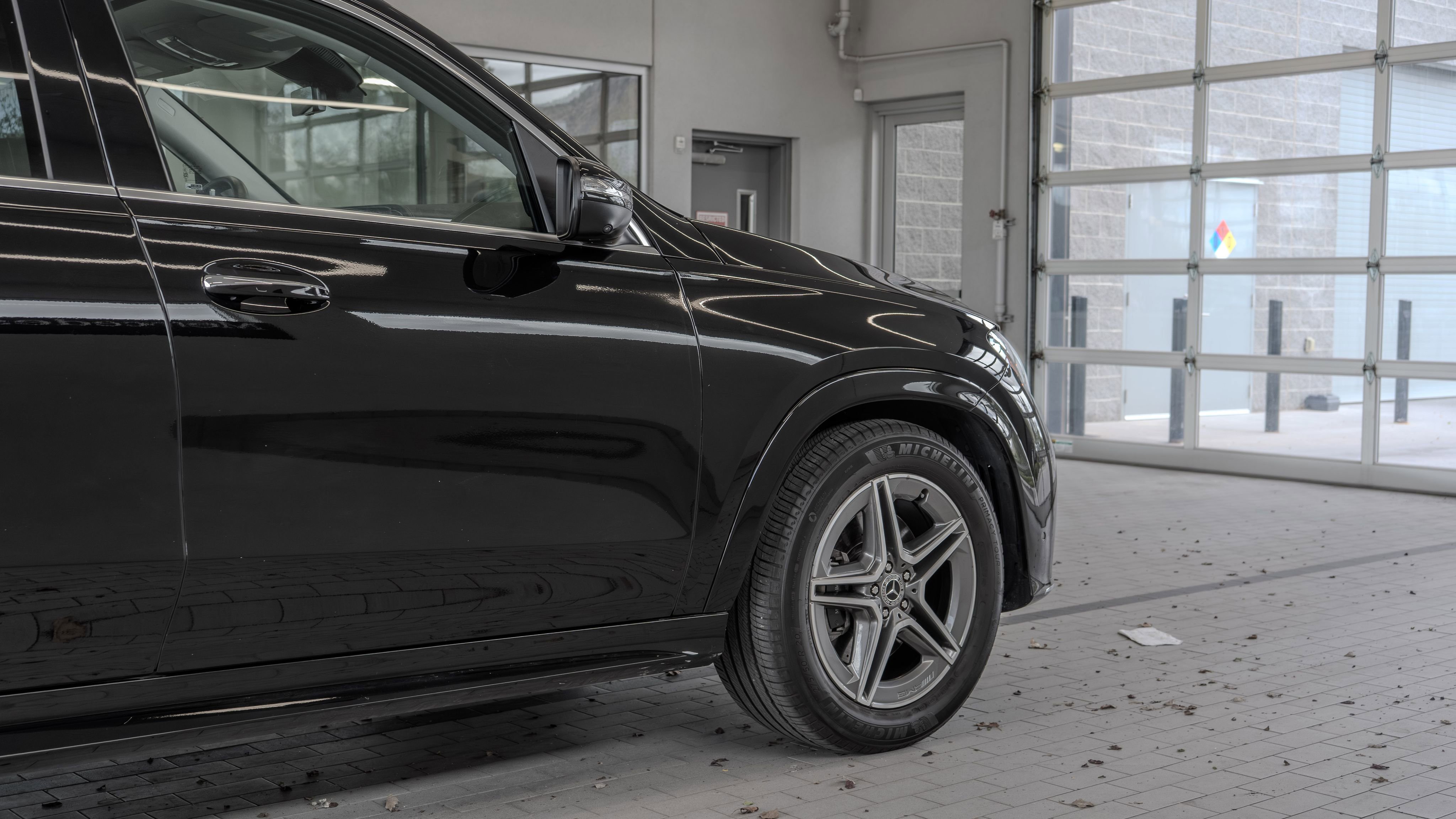 Certified 2025 Mercedes-Benz GLE 450 4MATIC image 30