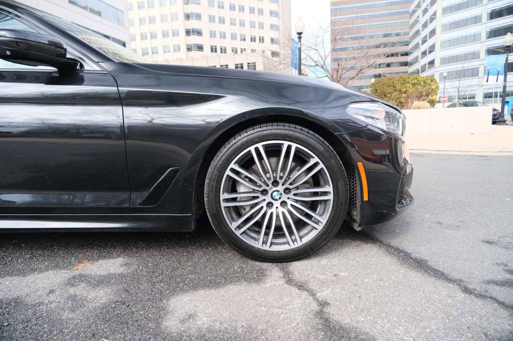 Used 2017 BMW 540i xDrive AWD/4WD image 15