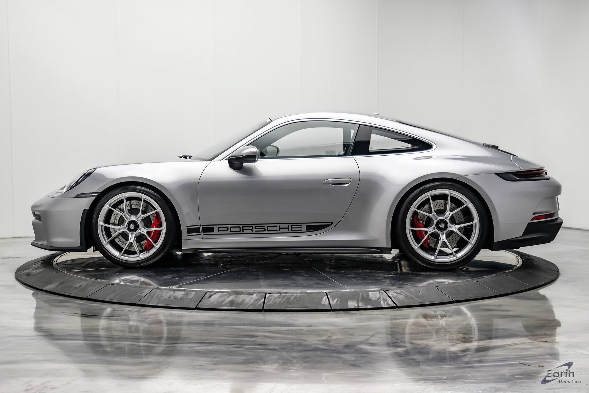 Used 2023 Porsche 911 GT3 RWD image 8