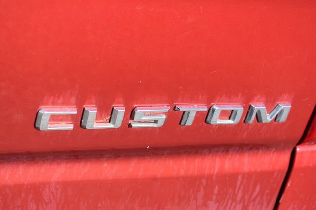 Used 2020 Chevrolet Silverado 1500 Custom w/ Custom Value Package AWD/4WD image 13