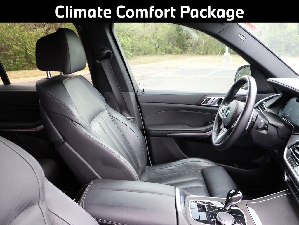Used 2022 BMW X5 xDrive40i w/ M Sport Package image 11