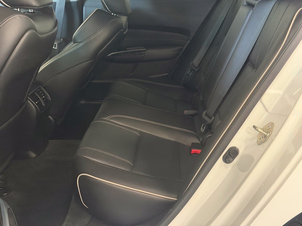 Used 2018 Acura TLX w/ Technology Package FWD image 22